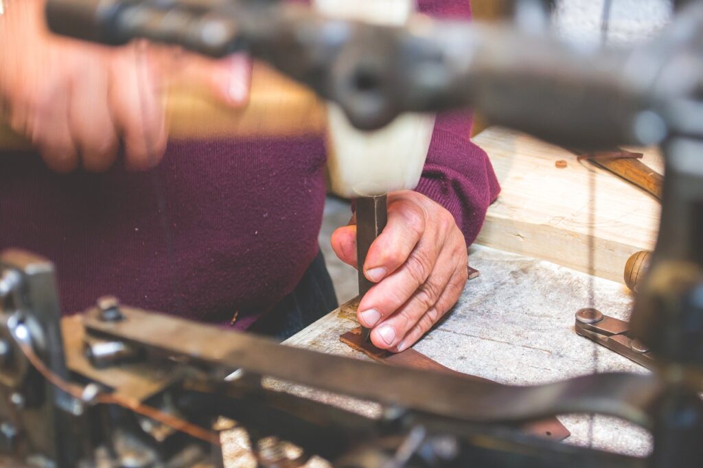 craftsmanship, hobby, craftsman-2607408.jpg