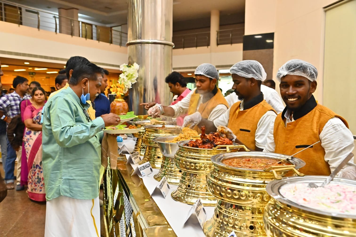 hotel-catering-service hotel-catering-service